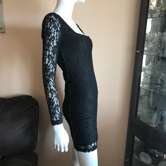 Urban Outfitters Black Lace Bodycon Dress Size XS - Picture 2 of 7
